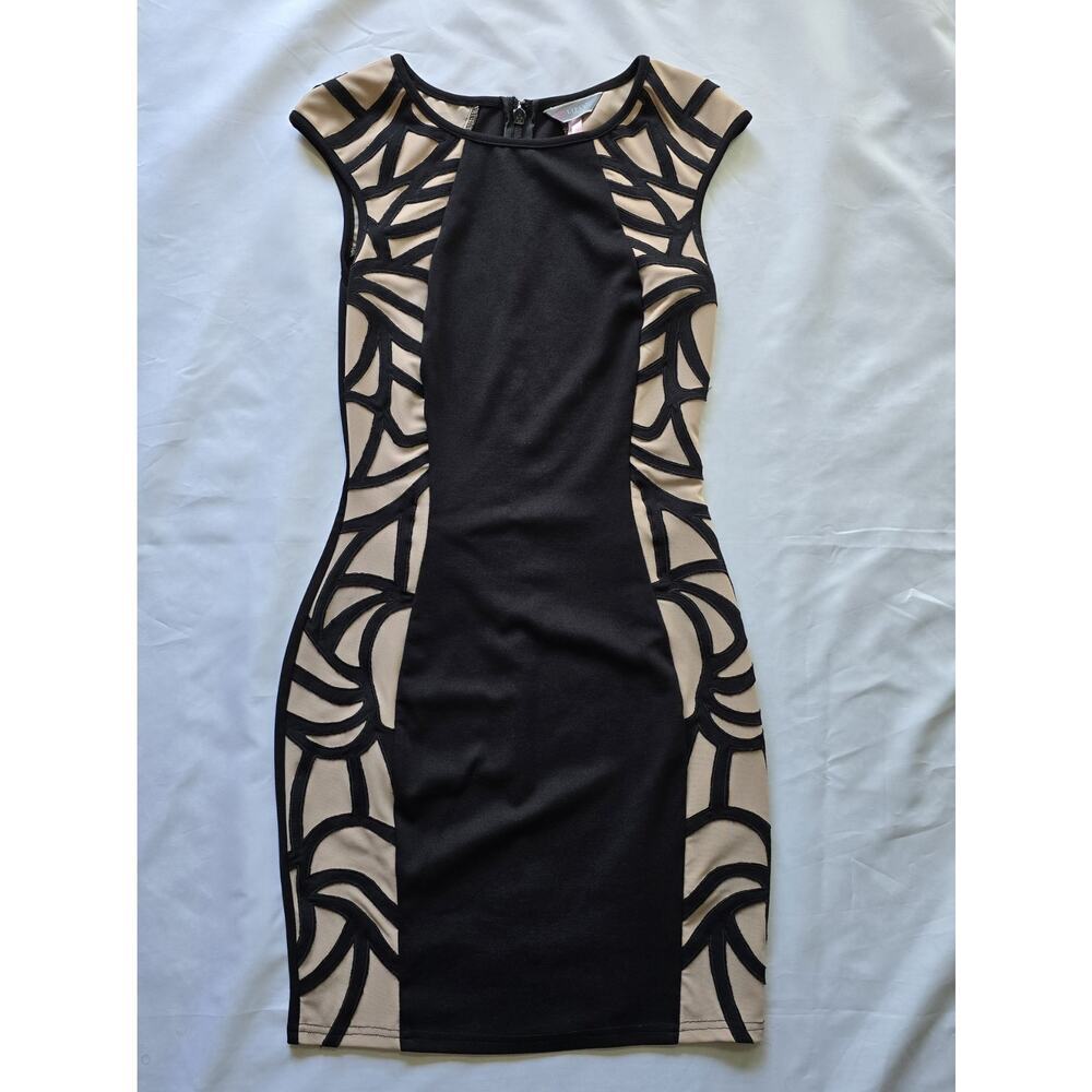 LIPSY Geometric Bodycon Dress Black Beige Knit Scoop Neck Cap Sleeve Size 8